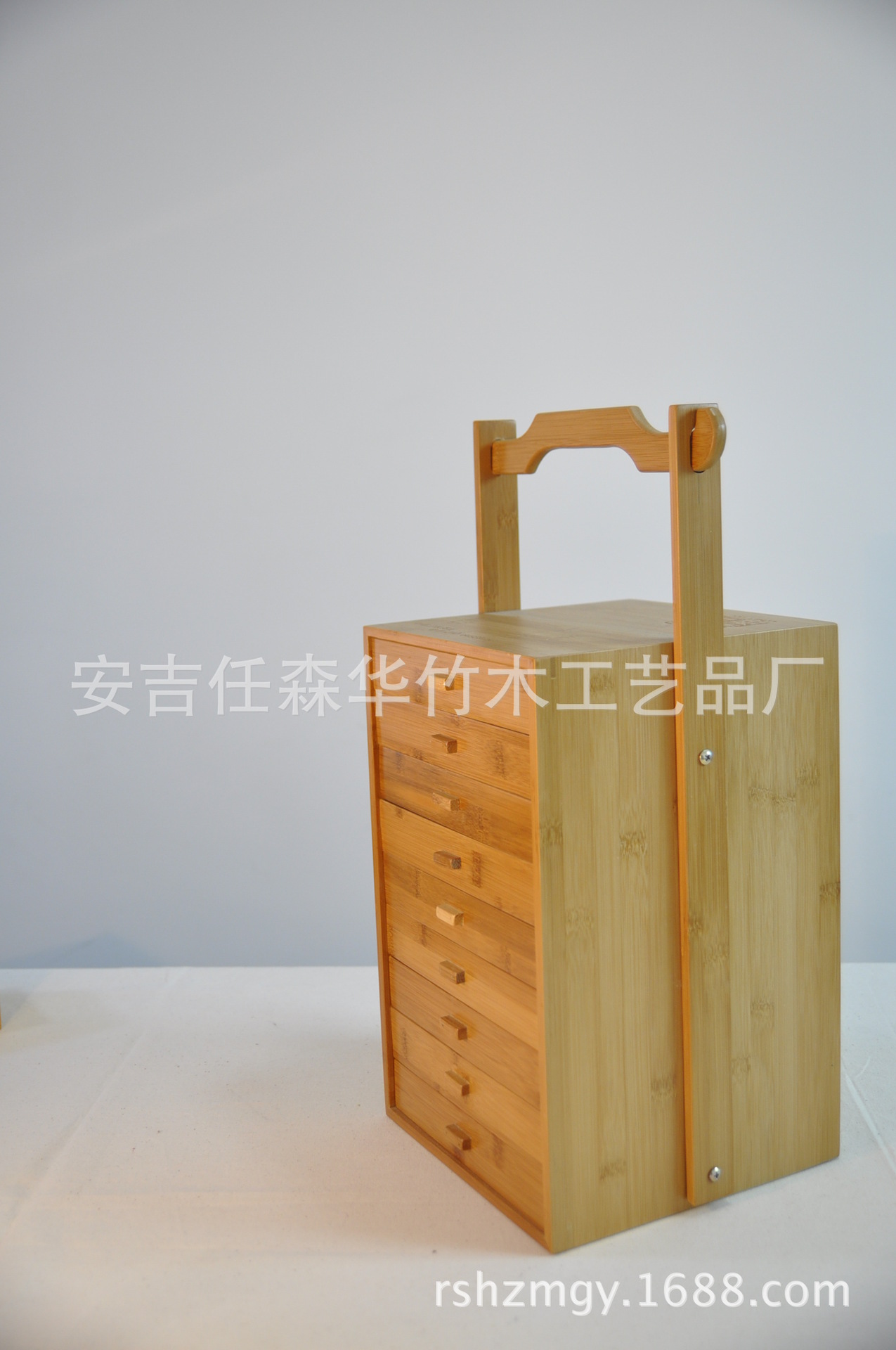 竹韻茶香 當普洱茶禮盒遇上竹提籃的藝術匠造